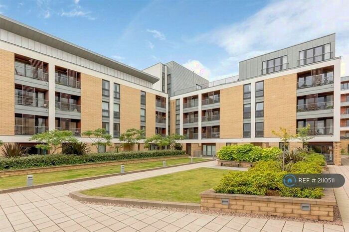 2 Bedroom Flat To Rent In Kimmerghame Place, Edinburgh, EH4