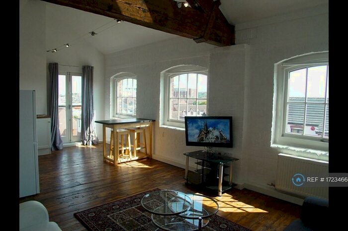 1 Bedroom Flat To Rent In Hull Marina, Hull, HU1