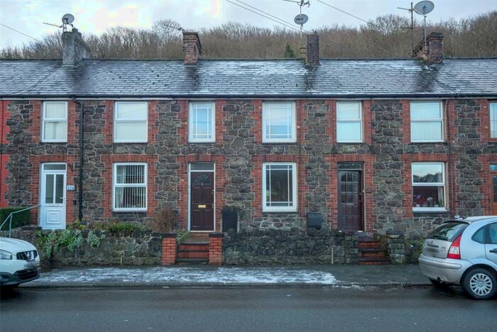2 Bedroom Terraced House For Sale In Caernarfon Road, Bangor, Gwynedd, LL57