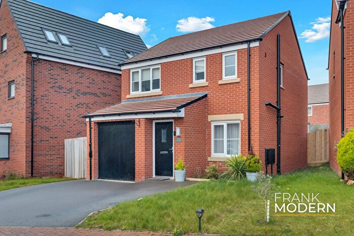 3 Bedroom Detached House For Sale In Westbury Drive, Hampton Gardens, PE7