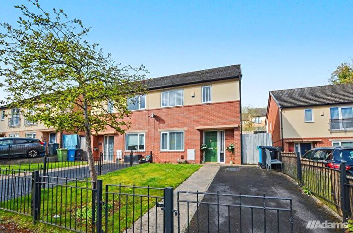 2 Bedroom Semi-Detached House For Sale In Meadow Row, Runcorn, WA7