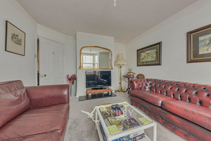 3 Bedroom Detached House For Sale In Brooke Road, Oakham, LE15