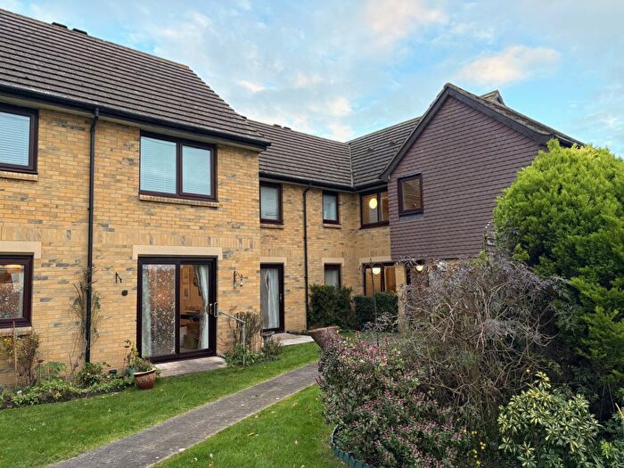 1 Bedroom Flat For Sale In Norwich House, Ashingdon Road, Rochford, Essex, SS4