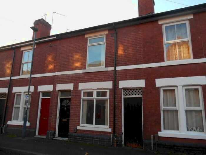2 Bedroom Terraced House To Rent In Roman Road, Derby, DE1