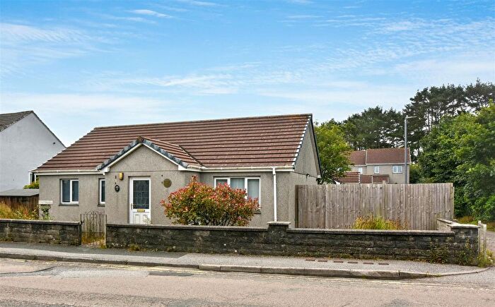 3 Bedroom Detached Bungalow For Sale In Highburrow Court, Pool, Redruth, TR15