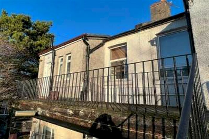 1 Bedroom Flat To Rent In Frederick Street, Coatbridge, ML5