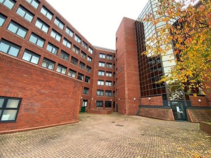 1 Bedroom Flat To Rent In Church Street, Wolverhampton, WV2