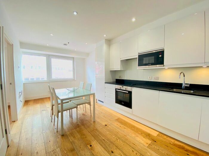 1 Bedroom Flat To Rent In High Street, Croydon, CR0