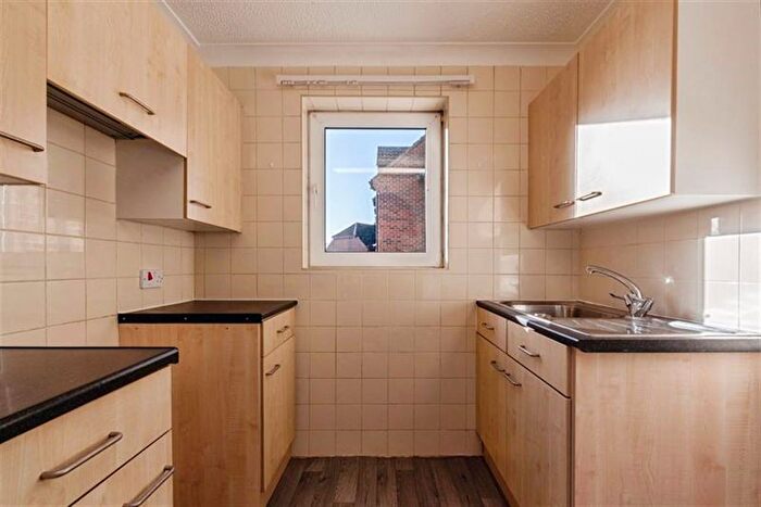 1 Bedroom Flat To Rent In Homeweave House, Colchester, CO6