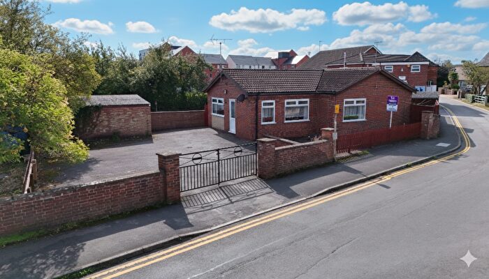 2 Bedroom Bungalow For Sale In Burghley Street, Bourne, PE10