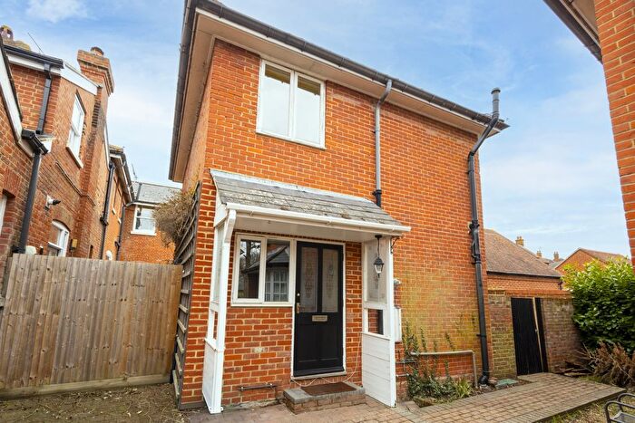 2 Bedroom Detached House For Sale In Peelers Court Kirbys Lane, Canterbury, Kent, CT2