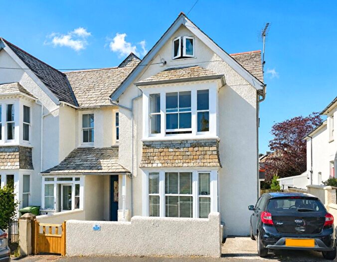 4 Bedroom Apartment For Sale In Killerton Road, Bude, Cornwall, EX23