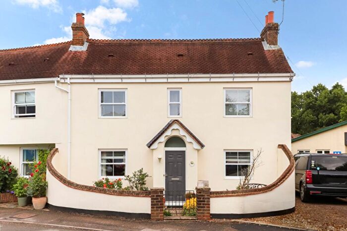 2 Bedroom Semi Detached House For Sale In The Square, Rowledge, GU10