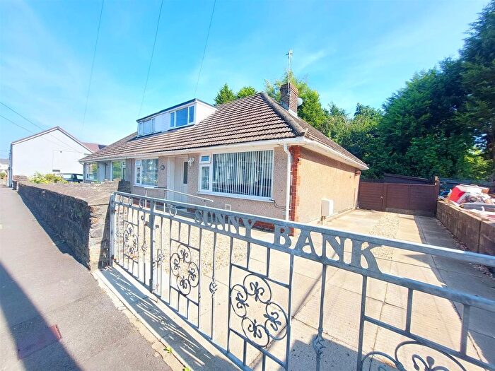 3 Bedroom Semi-Detached Bungalow For Sale In Libanus Road, Gorseinon, Swansea, SA4