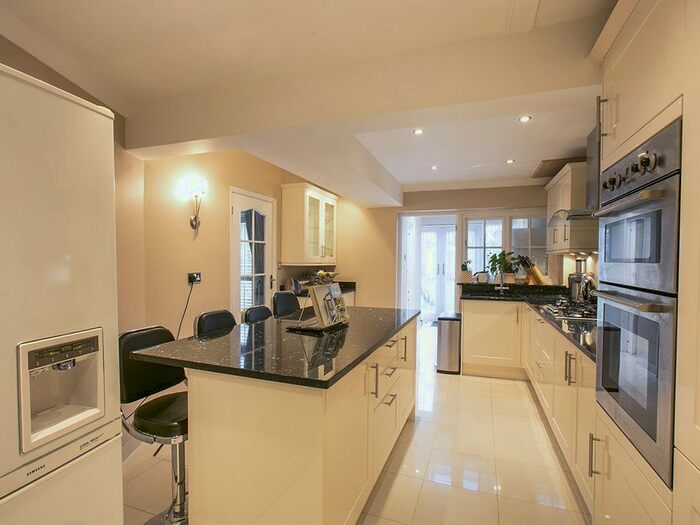 4 Bedroom End Of Terrace House To Rent In Newquay Road, London, SE6