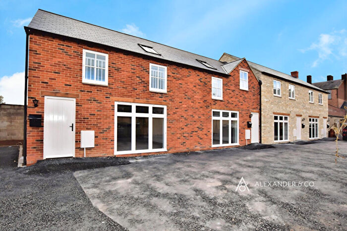 2 Bedroom Terraced House To Rent In Cherry Tree Mews, Bicester, OX26