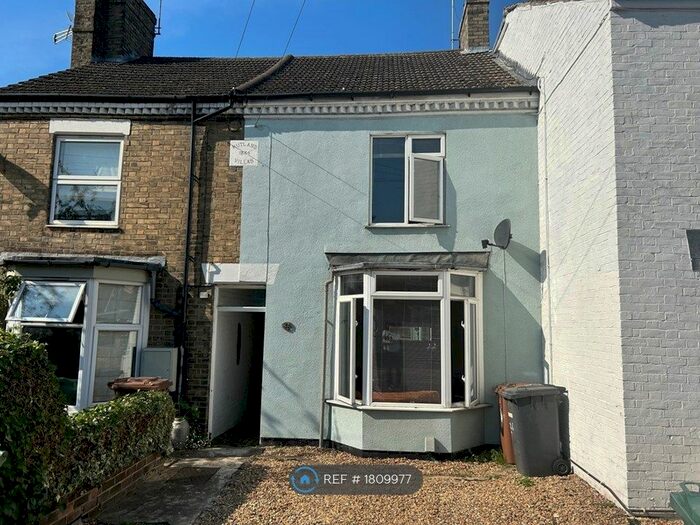 2 Bedroom Terraced House To Rent In New Road, Peterborough, PE2