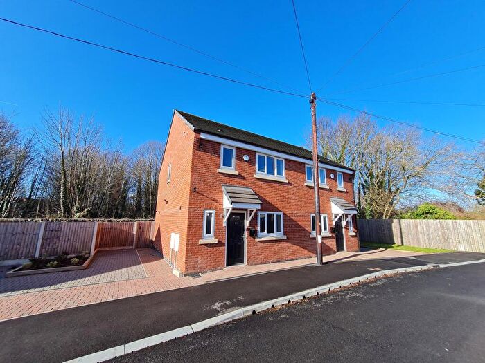 3 Bedroom Semi-Detached House To Rent In Thompson Terrace, Askern, Doncaster, DN6