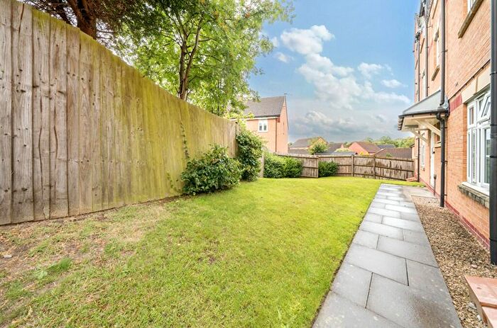 2 Bedroom Apartment To Rent In Dunnock Close, Ravenshead, NG15