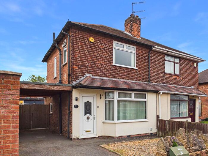2 Bedroom Semi-Detached House For Sale In Norbett Road, Arnold, Nottingham, NG5
