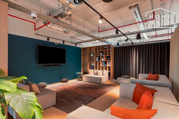 2 Bedroom Flat To Rent In Coppermaker Square, Stratford, E20