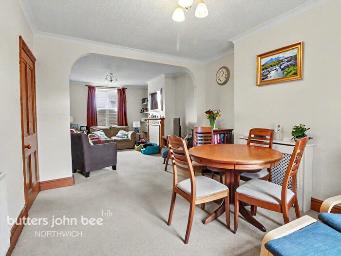 2 Bedroom End Of Terrace House For Sale In London Road, Northwich, CW9