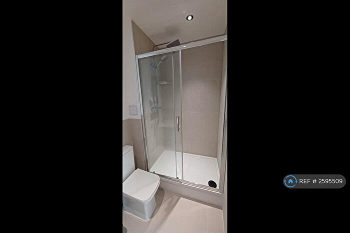 1 Bedroom Flat To Rent In Princes Street, Stafford, ST16