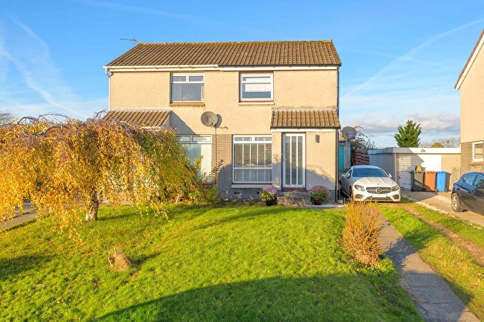2 Bedroom Semi Detached House For Sale In Menteith Drive, Dunfermline, KY11
