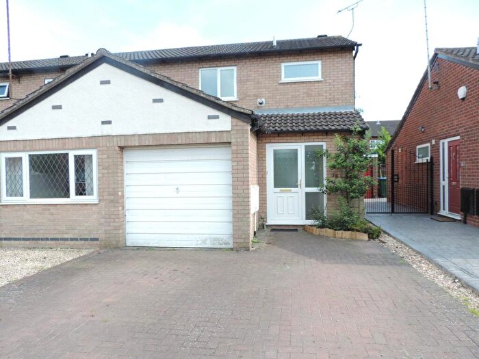 2 Bedroom End Of Terrace House To Rent In Rushmoor Drive, Chapelfields, Coventry, CV5