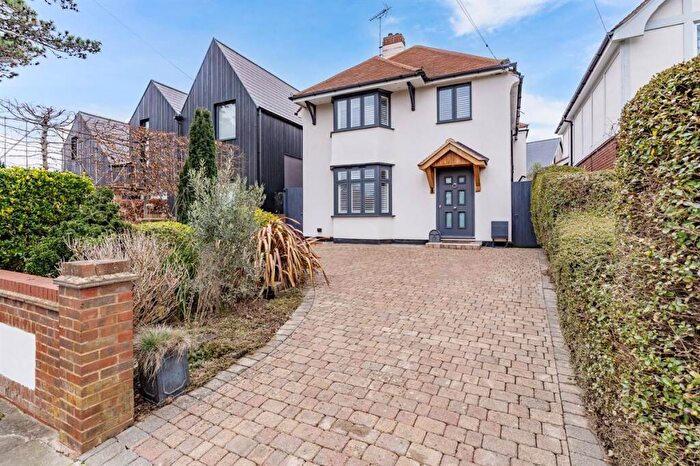 4 Bedroom Detached House For Sale In Kingsdown Park, Tankerton, Whitstable, CT5