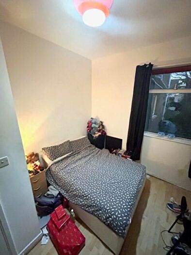2 Bedroom Apartment To Rent In Woodville Road, Cardiff(City), CF24