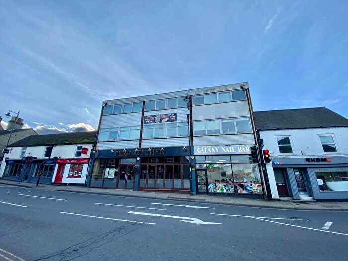 2 Bedroom Apartment To Rent In High Street, Biggleswade., SG18