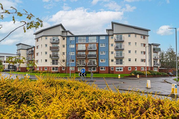 2 Bedroom Flat To Rent In Scapa Way, Stepps, Glasgow, G33