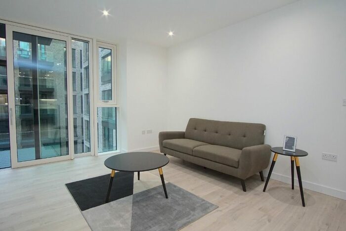 1 Bedroom Flat To Rent In Woodberry Down, Woodberry Down, London, N4