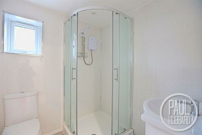 2 Bedroom Apartment To Rent In Maidstone Road, Lowestoft, NR32