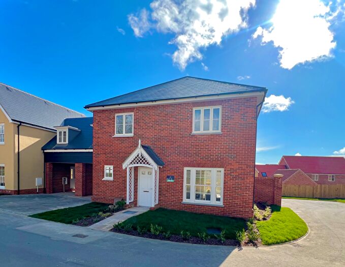 4 Bedroom Link Detached House For Sale In Mill Grove, Drury Close, Stowmarket, Suffolk, IP14