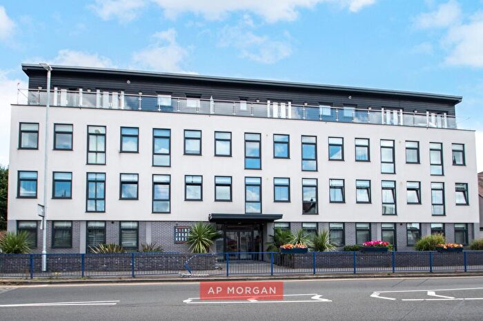 3 Bedroom Apartment For Sale In St. Johns House, St. Johns Road, Stourbridge, West Midlands, DY8