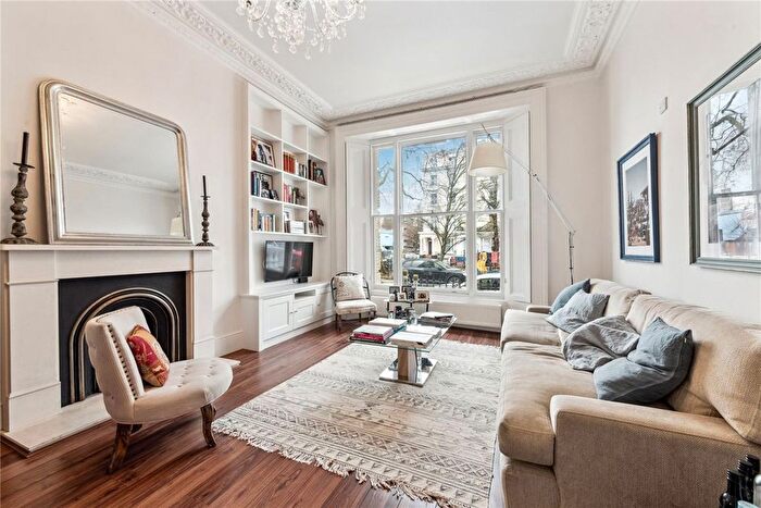 1 Bedroom Flat To Rent In St Stephens Gardens, Notting Hill, W2