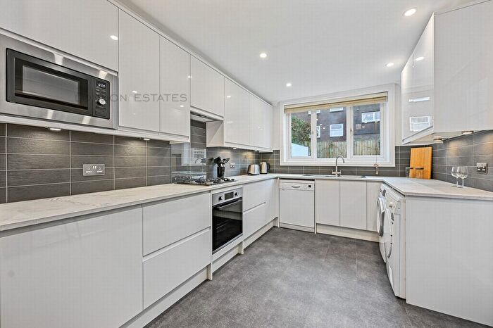 3 Bedroom Terraced House To Rent In Gastein Road, Hammersmith, W6