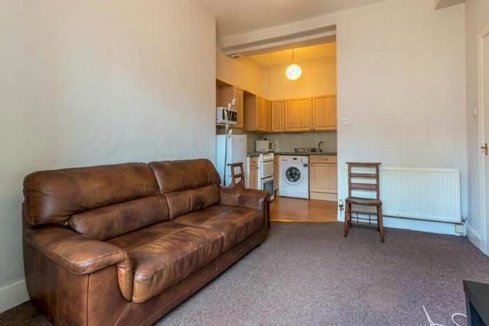 1 Bedroom Flat To Rent In Smithfield Street, Edinburgh, EH11