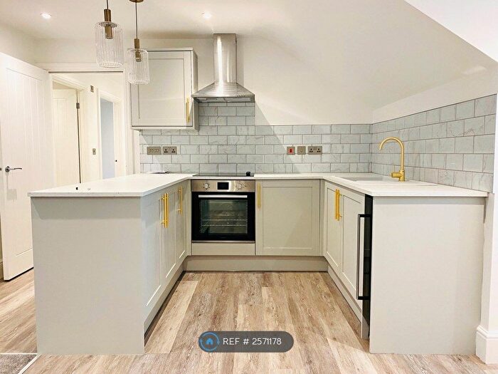 2 Bedroom Flat To Rent In Chelsea Mews, Doncaster, DN1