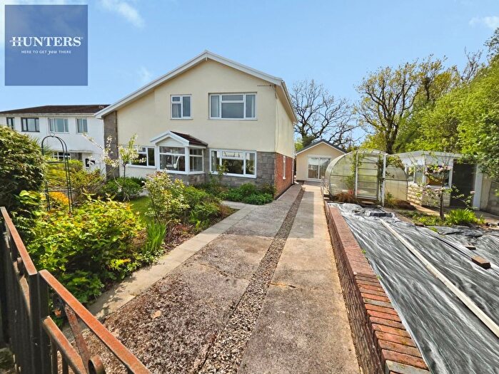 5 Bedroom Detached House For Sale In Swn-Y-Nant, Pencoed, Bridgend, CF35