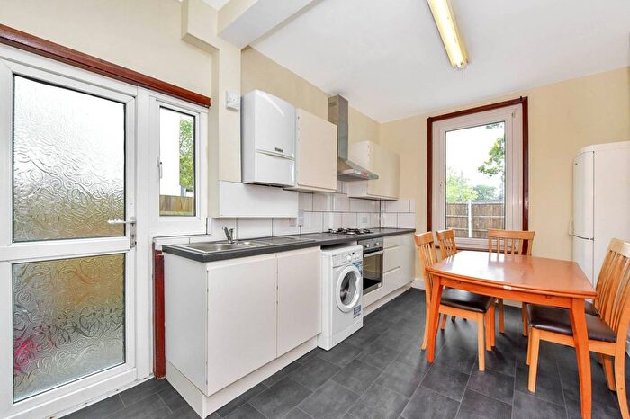 4 Bedroom Terraced House To Rent In Clarendon Road, Colliers Wood, London, SW19