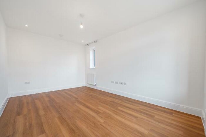 3 Bedroom Semi-Detached House To Rent In Heyford Park, Bicester, Oxfordshire, OX25