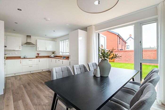 4 Bedroom Detached House For Sale In Norwich Road, Claydon, IP6