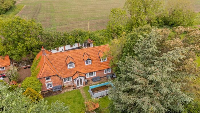 4 Bedroom Detached House For Sale In Padleys Lane, Keal Cotes, PE23