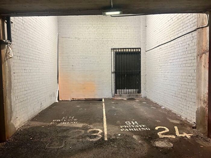 Garage / Parking To Rent In Kings Stable Lane, Grassmarket, Edinburgh, EH1