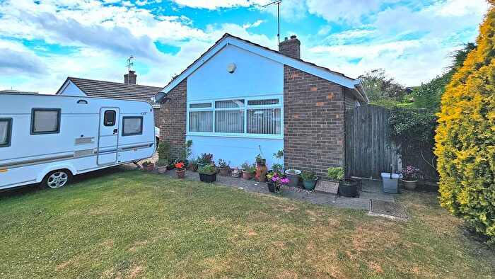 2 Bedroom Detached Bungalow For Sale In Rose Gardens, Herne Bay, CT6