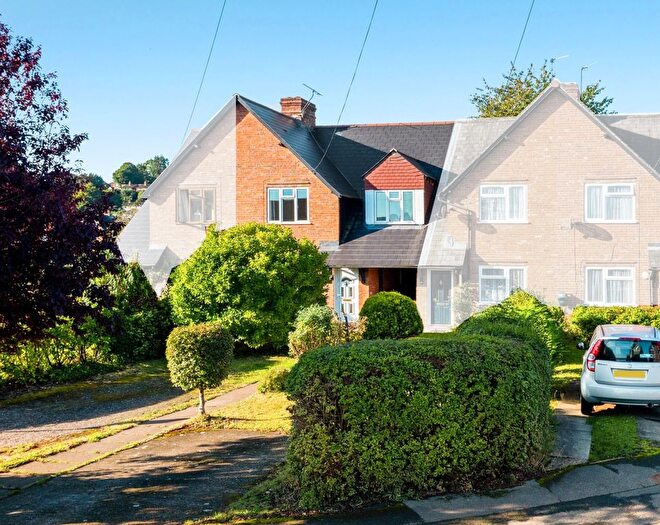 3 Bedroom Terraced House To Rent In Perrior Road, Godalming, GU7