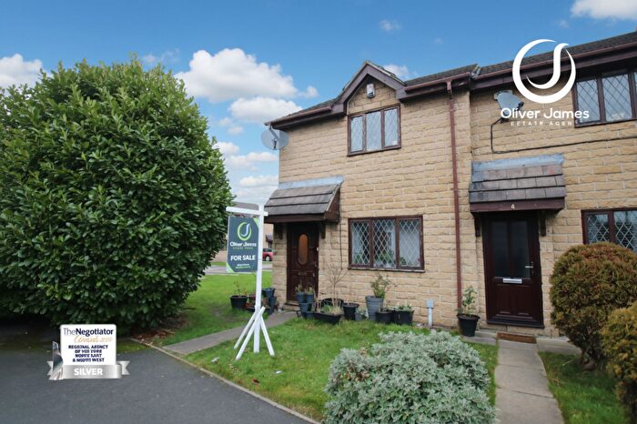 2 Bedroom Semi Detached House For Sale In Magenta Avenue, Irlam, M44